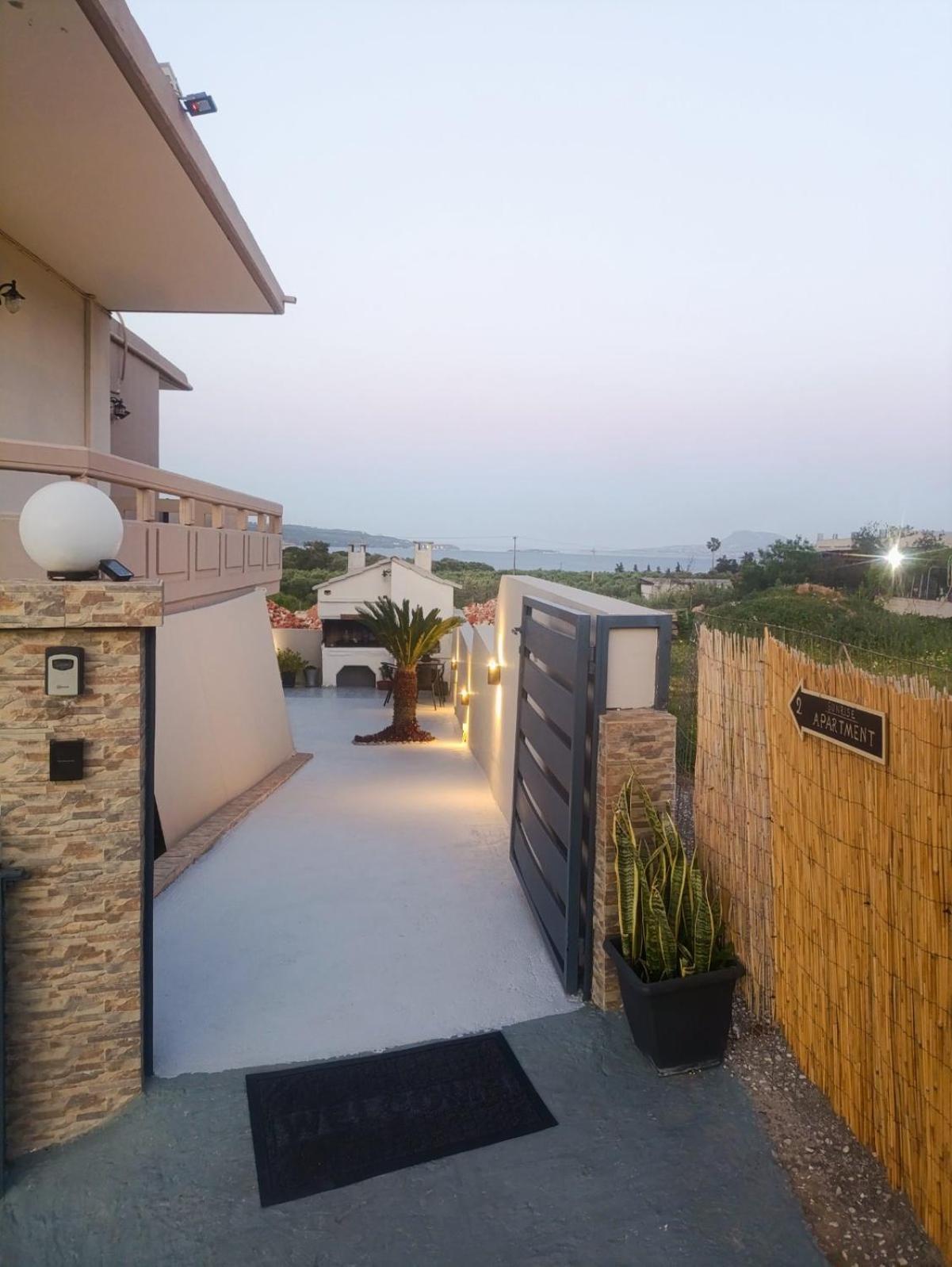 Sunrise Apartment 2 Suda Exterior foto