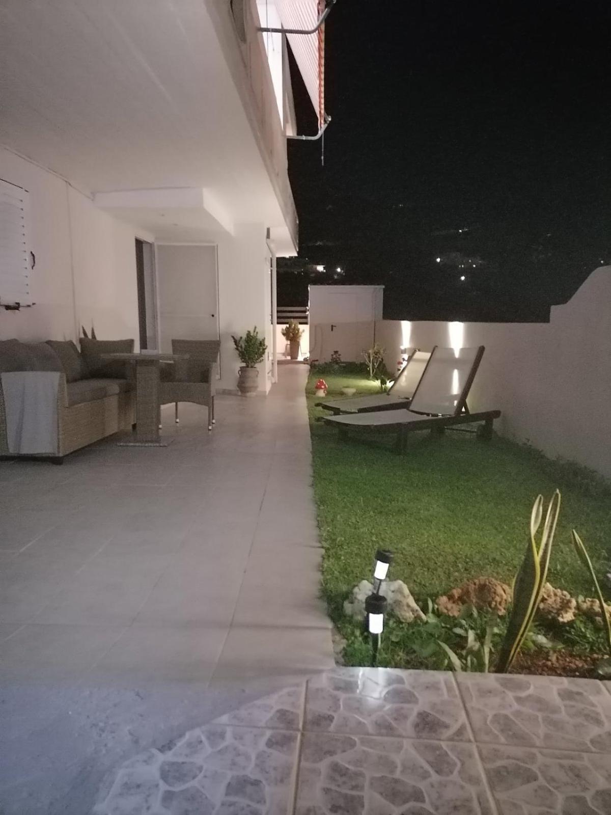 Sunrise Apartment 2 Suda Exterior foto