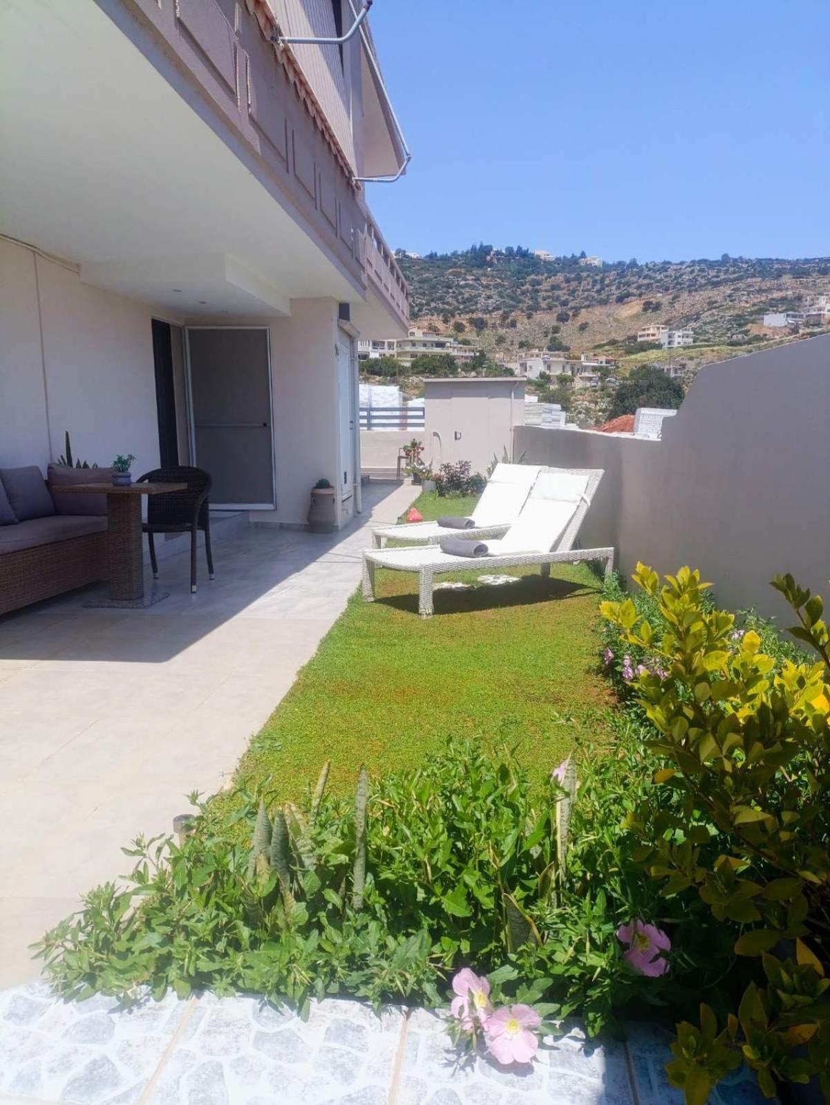 Sunrise Apartment 2 Suda Exterior foto